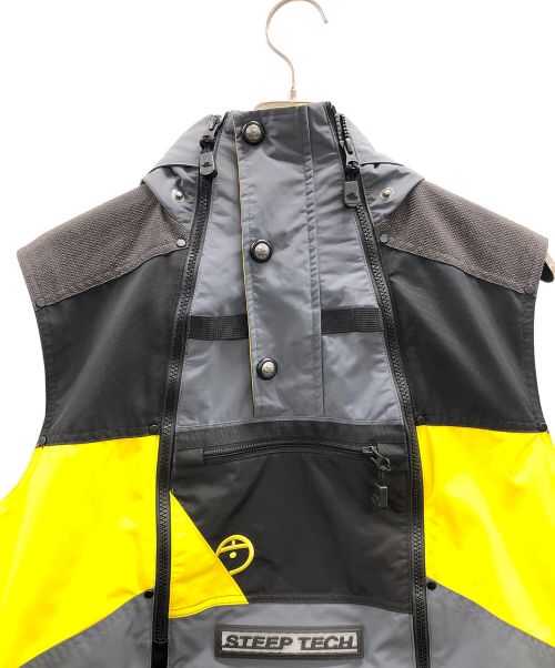 THE NORTH FACE（ザ ノース フェイス）THE NORTH FACE (ザ ノース フェイス) ベスト STEEPTECH ブラック×イエロー サイズ:実寸サイズにてご確認ください。の古着・服飾アイテム