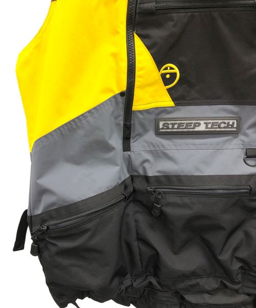 THE NORTH FACE（ザ ノース フェイス）THE NORTH FACE (ザ ノース フェイス) ベスト STEEPTECH ブラック×イエロー サイズ:実寸サイズにてご確認ください。の古着・服飾アイテム