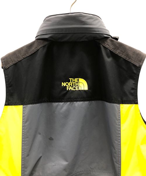 THE NORTH FACE（ザ ノース フェイス）THE NORTH FACE (ザ ノース フェイス) ベスト STEEPTECH ブラック×イエロー サイズ:実寸サイズにてご確認ください。の古着・服飾アイテム
