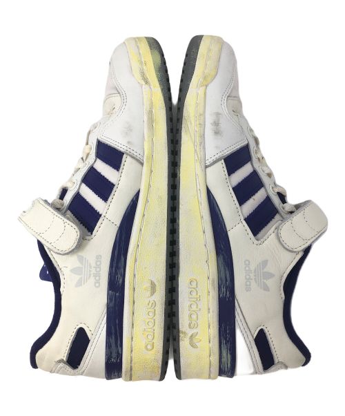 adidas（アディダス）adidas (アディダス) ローカットスニーカー FORUM 84 LOW AEC(フォーラム84 ロー AEC) ホワイト×パープル サイズ:27の古着・服飾アイテム