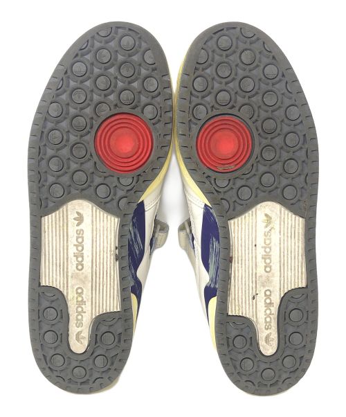 adidas（アディダス）adidas (アディダス) ローカットスニーカー FORUM 84 LOW AEC(フォーラム84 ロー AEC) ホワイト×パープル サイズ:27の古着・服飾アイテム