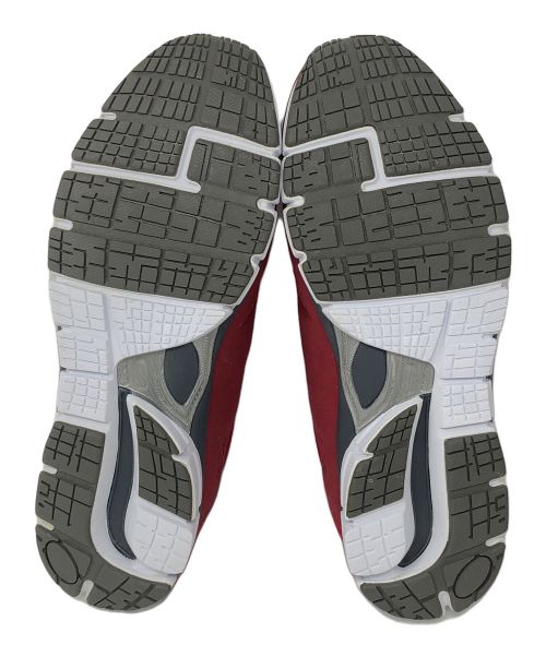 BENESU（ベネシュ）BENESU (ベネシュ) ランニングシューズ レッド サイズ:260ｍ/ｍ 未使用品の古着・服飾アイテム