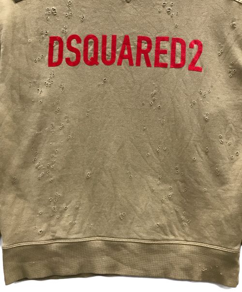 DSQUARED2（ディースクエアード）DSQUARED2 (ディースクエアード) オーバーサイズスウェット ロゴショルダーパッチダメージ加工スウェット ベージュ サイズ:Sの古着・服飾アイテム