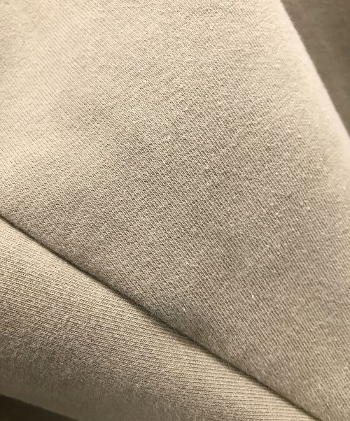 F.C.R.B.（エフシーレアルブリストル）F.C.R.B. (エフシーアールビー) スウェット ラグランスリーブ TECH SWEAT OVERSIZED CREWNECK TOP（テック スウェット オーバーサイズド クルーネック トップ） ブラック×ベージュ サイズ:Sの古着・服飾アイテム