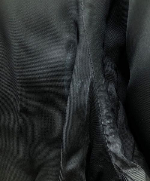 Thee Hysteric XXX（ジィ ヒステリックトリプルエックス）Thee Hysteric XXX (ジィ ヒステリックトリプルエックス) スタジャン/スカジャン LIPS＆TONGUE（リップスアンドタン）アップリケ スーベニアジャケット ブラック サイズ:Sの古着・服飾アイテム