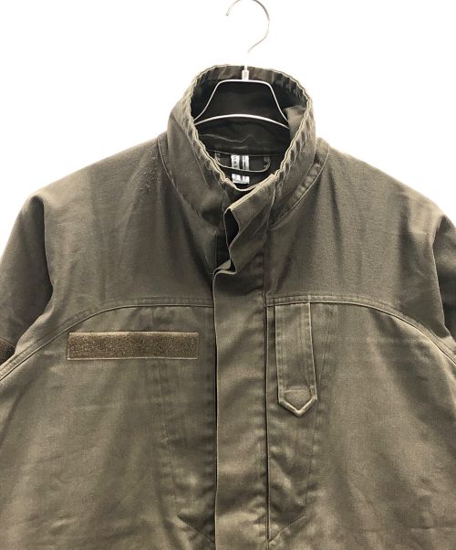 HEERESEIGENTUM（オーストリア軍）HEERESEIGENTUM (オーストリア軍) フィールドジャケット カーキ サイズ:不明の古着・服飾アイテム