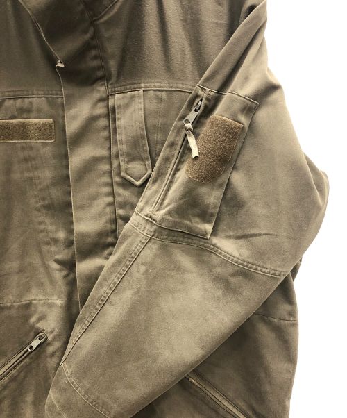 HEERESEIGENTUM（オーストリア軍）HEERESEIGENTUM (オーストリア軍) フィールドジャケット カーキ サイズ:不明の古着・服飾アイテム
