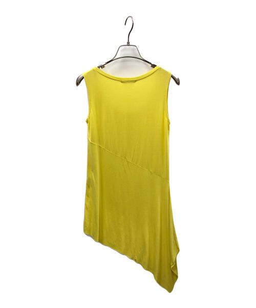 ISSEY MIYAKE（イッセイミヤケ）ISSEY MIYAKE (イッセイミヤケ) 変形ノースリーブカットソー イエロー サイズ:2の古着・服飾アイテム