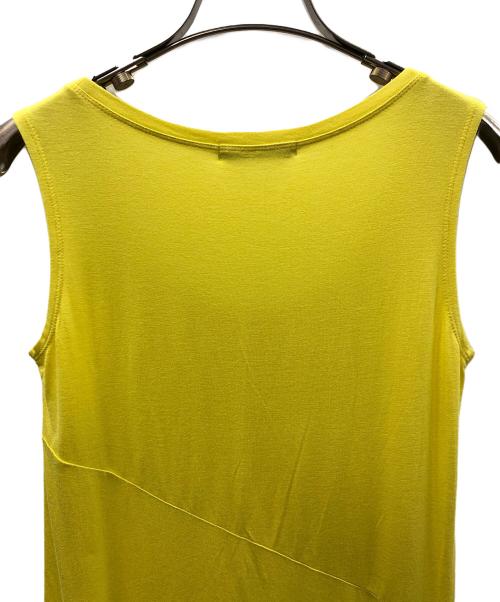 ISSEY MIYAKE（イッセイミヤケ）ISSEY MIYAKE (イッセイミヤケ) 変形ノースリーブカットソー イエロー サイズ:2の古着・服飾アイテム