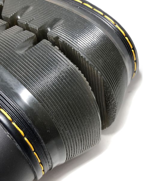 Dr.Martens（ドクターマーチン）Dr.Martens (ドクターマーチン) ブーツ Boury Contrast Utility Boots(ブリー コントラスト ユーティリティ ブーツ) ８ホールブーツ レッド系 サイズ:UK8の古着・服飾アイテム