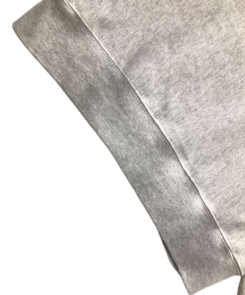 Champion REVERSE WEAVE（チャンピオン リバース ウィーブ）Champion REVERSE WEAVE (チャンピオン リバース ウィーブ) リバースウィーブスウェット MICHIGAN UNIV. Reverse Weave（ミシガン ユー・二ヴ リバース ウィーブ） グレー サイズ:2XLの古着・服飾アイテム