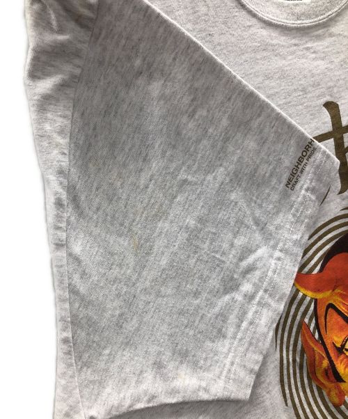 NEIGHBORHOOD（ネイバーフッド）NEIGHBORHOOD (ネイバーフッド) Tシャツ レッドデビル プリント Tシャツ グレー サイズ:Largeの古着・服飾アイテム