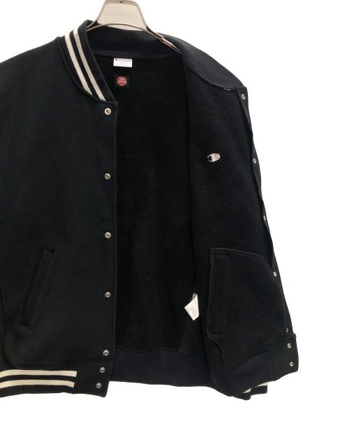 Champion（チャンピオン）Champion (チャンピオン) スタジャン ウィンドストッパーリーバースウィーブジャケット ブラック サイズ:LARGEの古着・服飾アイテム