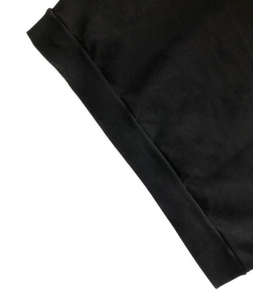 BTS（ビーティーエス）BTS (ビーティーエス) ジップパーカー 2018 BTS WORLD TOUR‘LOVE YOURSELF’ZIP-UP HOODY（ビーティーエス ワールドツアー ‘ラヴ ユアセルフ’ ジップ-アップ フーディ ブラック サイズ:1の古着・服飾アイテム