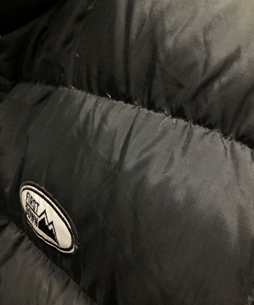 FIRST DOWN（ファーストダウン）FIRST DOWN (ファーストダウン) ダウンジャケット リバーシブルダウンジャケット ブラック/オレンジ サイズ:M/Mの古着・服飾アイテム