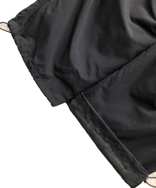 SUPREME（シュプリーム）SUPREME (シュプリーム) ナイロンパンツ Spellout Embroidered Track Pant（スペルアウト エンブロイダリー トラック パンツ） ブラック サイズ:XLargeの古着・服飾アイテム