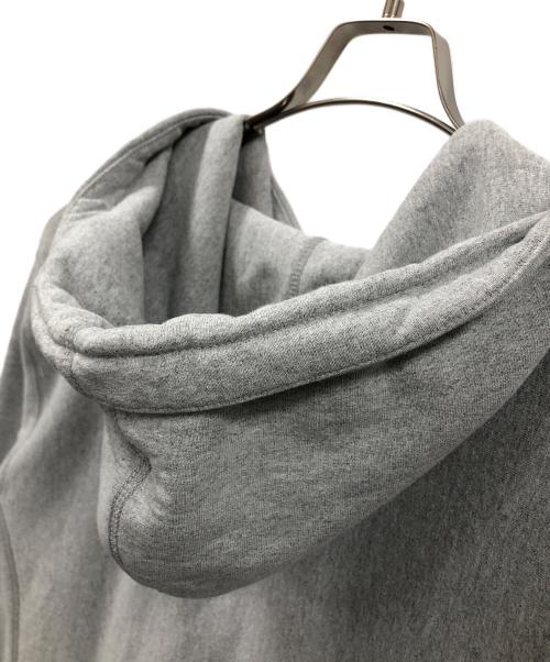 SUPREME（シュプリーム）SUPREME (シュプリーム) フロントロゴ プルオーバーパーカー グレー サイズ:XLargeの古着・服飾アイテム