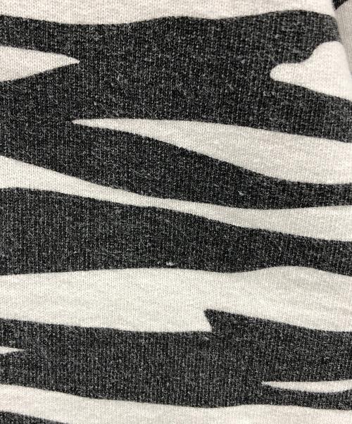 SUPREME（シュプリーム）SUPREME (シュプリーム) スウェット ホワイト×ブラック サイズ:XXLargeの古着・服飾アイテム