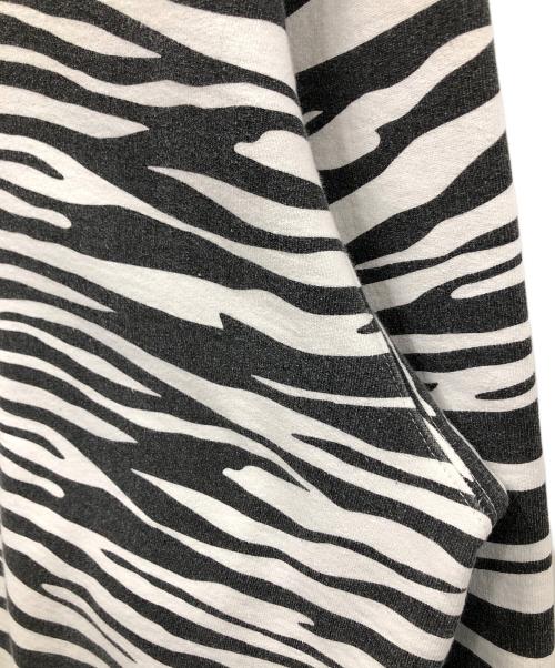 SUPREME（シュプリーム）SUPREME (シュプリーム) スウェット ホワイト×ブラック サイズ:XXLargeの古着・服飾アイテム