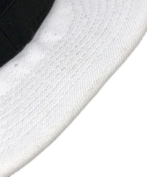 SUPREME（シュプリーム）SUPREME (シュプリーム) New Era (ニューエラ) キャップ ホワイト×ブラック サイズ:7 3/4の古着・服飾アイテム