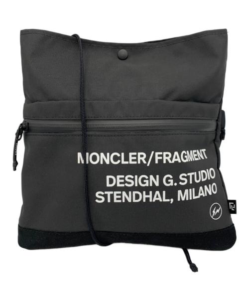 MONCLER（モンクレール）MONCLER (モンクレール) FRAGMENT DESIGN (フラグメントデザイン) サコッシュ ブラックの古着・服飾アイテム