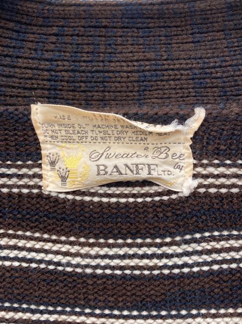 Sweater Bee by BANFF LTD.（セーター・ビー・バイ・バンフ）Sweater Bee by BANFF LTD. (セーター・ビー・バイ・バンフ) ニットカーディガン マルチカラー サイズ:不明の古着・服飾アイテム