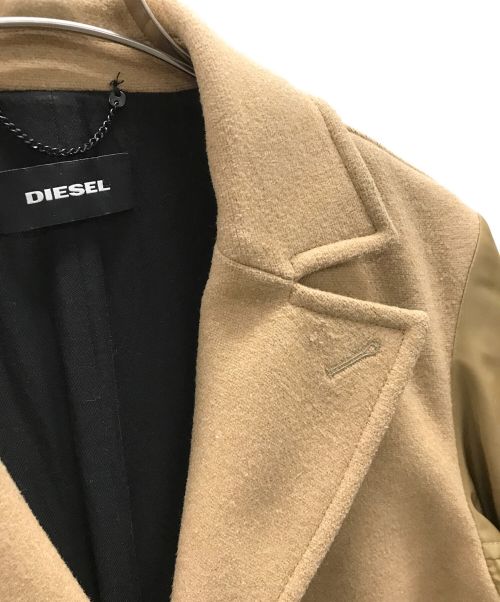 DIESEL（ディーゼル）DIESEL (ディーゼル) チェスターコート W-CUSTOMIZ（ダブルｰカスタマイズ） ベージュ サイズ:Mの古着・服飾アイテム