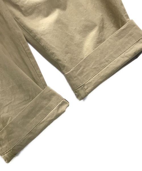 LOOPE（ルーペ）LOOPE (ルーペ) パンツ　OUTSIDE PLEATED TROUSERS（アウトサイドプリーツトラウザーズ） ベージュ サイズ:35の古着・服飾アイテム