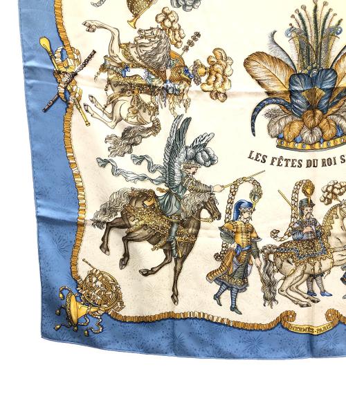 HERMES（エルメス）HERMES (エルメス) シルクスカーフ LES FETES DU ROI SOLEIL(レス フェット ドゥー ロワ ソレイユ) ブルー系 サイズ:実寸サイズにてご確認ください。の古着・服飾アイテム