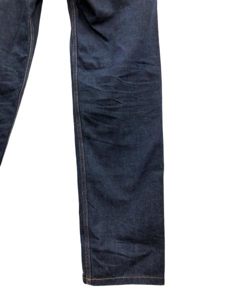 Yves Saint Laurent（イヴサンローラン）Yves Saint Laurent (イヴサンローラン) ジーンズ TAPERED LEG（テーパード レッグ） インディゴ サイズ:50の古着・服飾アイテム