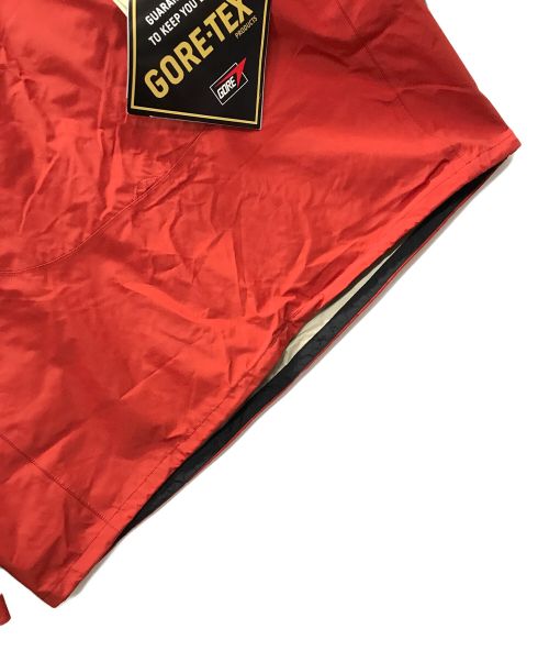 mont-bell（モンベル）mont-bell (モンベル) アノラックパーカー　レインアノラック レッド サイズ:XL 未使用品の古着・服飾アイテム