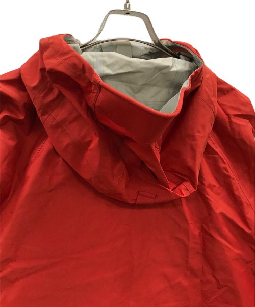 mont-bell（モンベル）mont-bell (モンベル) アノラックパーカー　レインアノラック レッド サイズ:XL 未使用品の古着・服飾アイテム