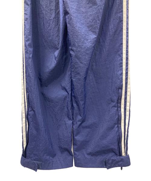 adidas（アディダス）adidas (アディダス) ナイロントラックパンツ ネイビー サイズ:Mの古着・服飾アイテム