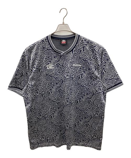 SUPREME（シュプリーム）SUPREME (シュプリーム) UMBRO (アンブロ) サッカーシャツ Jacquard Animal Print Soccer Jersey（ジャカード アニマル プリント サッカー ジャージ） グレー サイズ:ASIA 3XLの古着・服飾アイテム