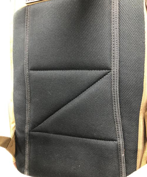ZKIN（ジーキン）ZKIN (ジーキン) バックパック RAW Lusca(ロウラスカ) カーキ サイズ:実寸サイズにてご確認ください。の古着・服飾アイテム