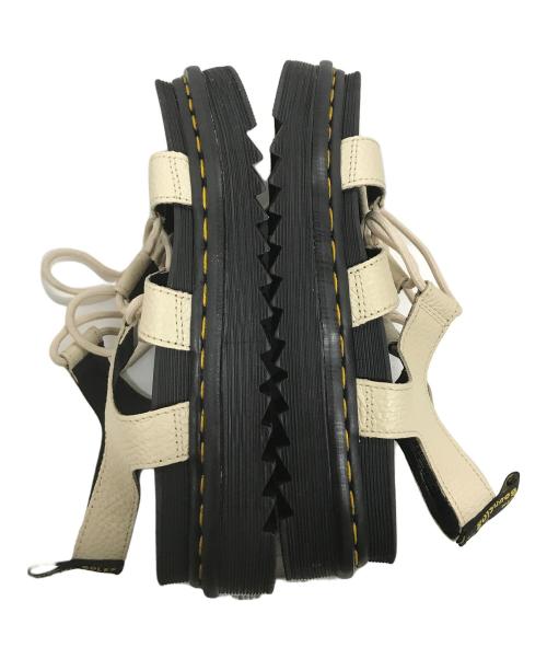 Dr.Martens（ドクターマーチン）Dr.Martens (ドクターマーチン) サンダル ブラック×アイボリー サイズ:UK6の古着・服飾アイテム