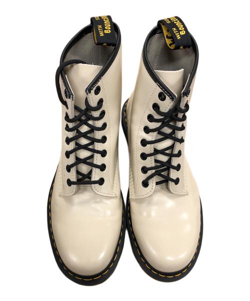 Dr.Martens（ドクターマーチン）Dr.Martens (ドクターマーチン) 8ホールブーツ ベージュ サイズ:UK8の古着・服飾アイテム
