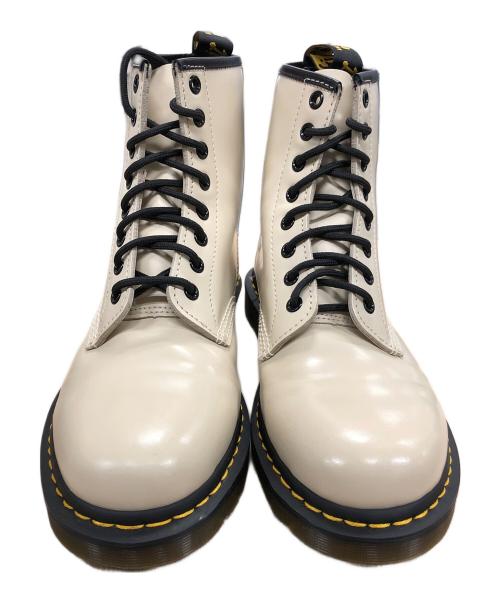 Dr.Martens（ドクターマーチン）Dr.Martens (ドクターマーチン) 8ホールブーツ ベージュ サイズ:UK8の古着・服飾アイテム