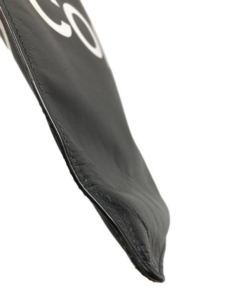 COMME des GARCONS（コムデギャルソン）COMME des GARCONS (コムデギャルソン) トートバッグ ヒュージロゴバッグ ブラック サイズ:実寸サイズにてご確認ください。の古着・服飾アイテム