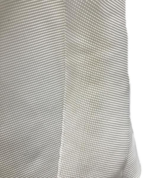 ISSEY MIYAKE（イッセイミヤケ）ISSEY MIYAKE (イッセイミヤケ) カットソー ホワイト サイズ:実寸サイズにてご確認ください。の古着・服飾アイテム