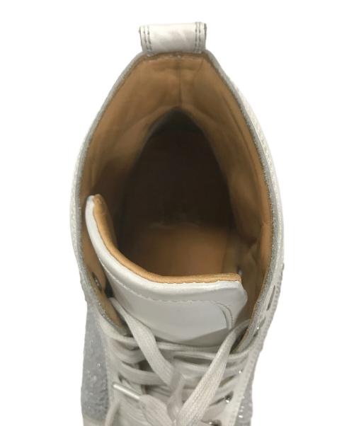 Christian Louboutin（クリスチャン・ルブタン）Christian Louboutin (クリスチャン・ルブタン) ハイカットスニーカー ホワイト サイズ:実寸サイズをご確認ください。の古着・服飾アイテム