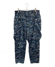 アメリカ軍（アメリカグン）の古着「カーゴパンツ」｜ブルー