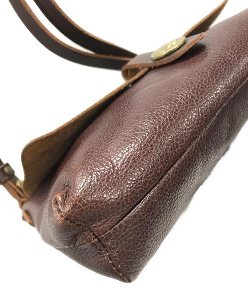 IL BISONTE（イル ビゾンテ）IL BISONTE (イル ビゾンテ) レザーショルダーバッグ ブラウン サイズ:実寸サイズにてご確認ください。の古着・服飾アイテム