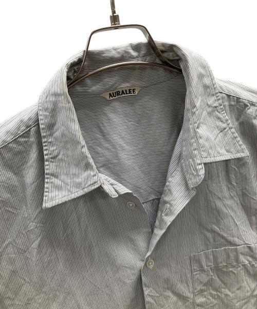 AURALEE（オーラリー）AURALEE (オーラリー) WASHED FINX TWILL STRIPE SHIRTS Wide Stripe（ウォッシュド フィンクス ツイル ストライプ シャツ ワイド ストライプ） サイズ:4の古着・服飾アイテム