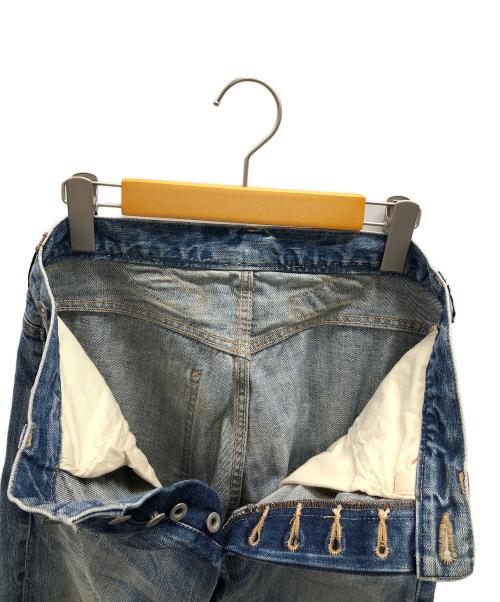 ISAMU KATAYAMA BACKLASH（イサムカタヤマ・バックラッシュ）ISAMU KATAYAMA BACKLASH (イサムカタヤマ・バックラッシュ) ダメージデニムパンツ COTTON（コットン）100%シルケット13.5oz（オンス）デニム ブルー サイズ:XSの古着・服飾アイテム