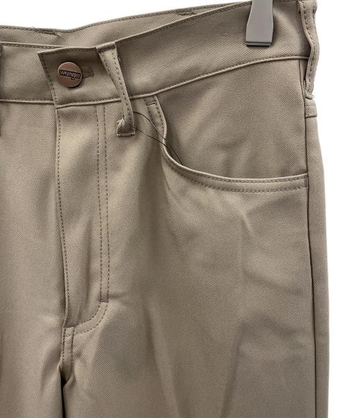 Wrangler（ラングラー）Wrangler (ラングラー) フレアパンツ WRANCHER DRESS（ランチャードレス） ベージュ サイズ:S 未使用品の古着・服飾アイテム