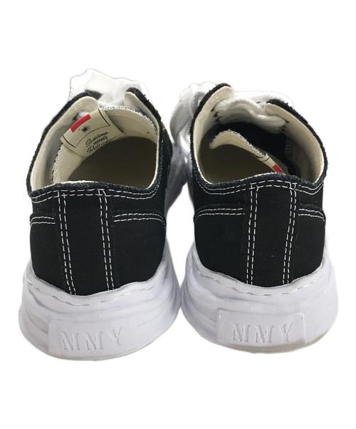 Maison MIHARA YASUHIRO（メゾン ミハラ ヤスヒロ）Maison MIHARA YASUHIRO (メゾン ミハラ ヤスヒロ) スニーカーHANK （ハンク) ブラック×ホワイト サイズ:42の古着・服飾アイテム