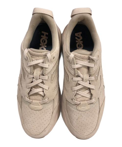 HOKAONEONE（ホカオネオネ）HOKAONEONE (ホカオネオネ) スニーカー CLIFTON L SUEDE(クリフトン エル スエード) ベージュ サイズ:26.5の古着・服飾アイテム