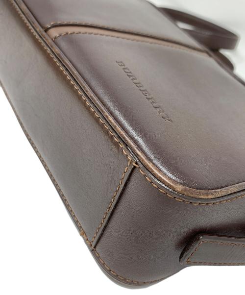 BURBERRY（バーバリー）BURBERRY (バーバリー) レザーショルダーバッグ ブラウン サイズ:実寸サイズにてご確認ください。の古着・服飾アイテム