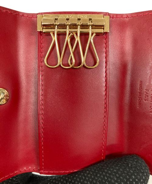 LOUIS VUITTON（ルイ ヴィトン）LOUIS VUITTON (ルイ ヴィトン) キーケース ヴェルニ  ミュルティクレ4 ポム・ダムール サイズ:4の古着・服飾アイテム